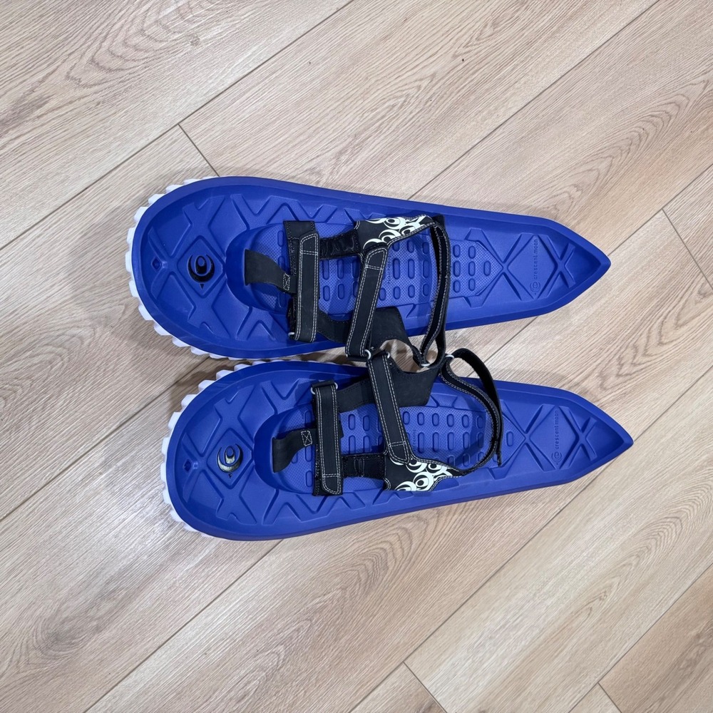 Crescent Moon Eva Foam Snowshoes Blue White Tri-Star Traction Ice Spikes